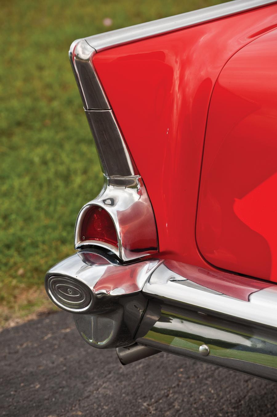  Chevrolet Bel Air Fuel Injection Sport Coupe 1957 года  (фото 33 из 65)
